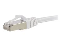 C2G Cat6a Booted Shielded (STP) Network Patch Cable - Cordon de raccordement - RJ-45 (M) pour RJ-45 (M) - 1.5 m - STP - CAT 6a - moulé, sans crochet, bloqué - blanc 89936